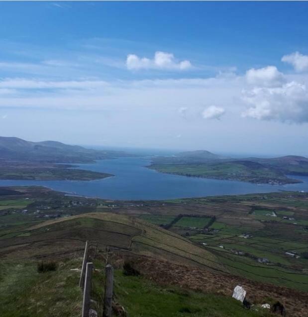 Skellig Port Accomodation - 2 Bed Apartment Portmagee Buitenkant foto