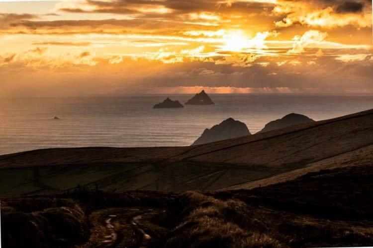 Skellig Port Accomodation - 2 Bed Apartment Portmagee Buitenkant foto