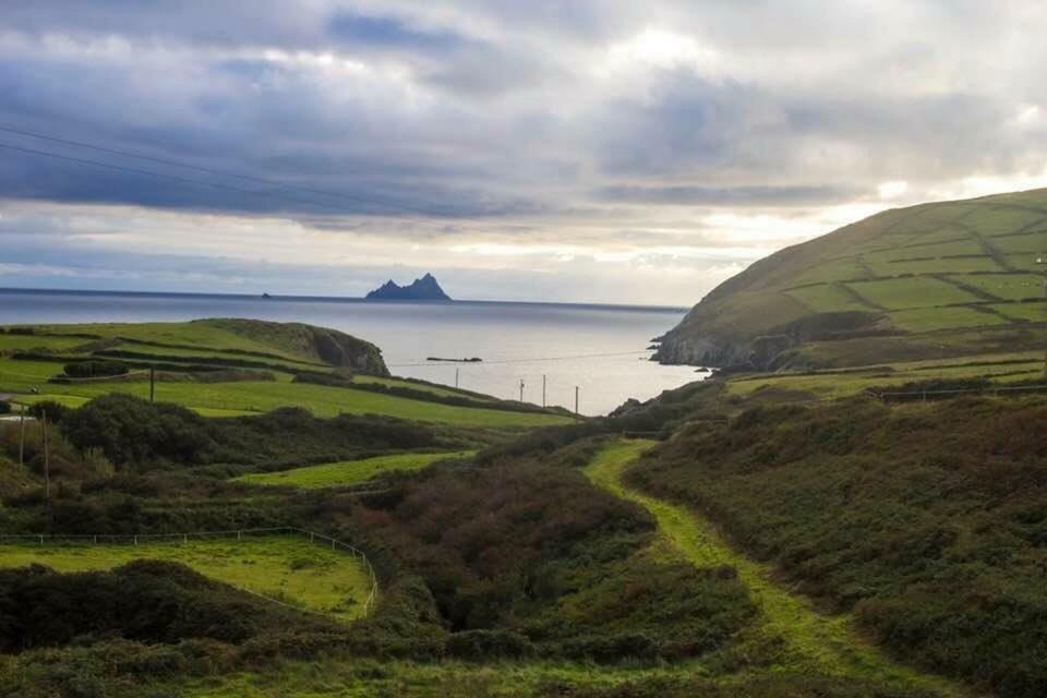 Skellig Port Accomodation - 2 Bed Apartment Portmagee Buitenkant foto
