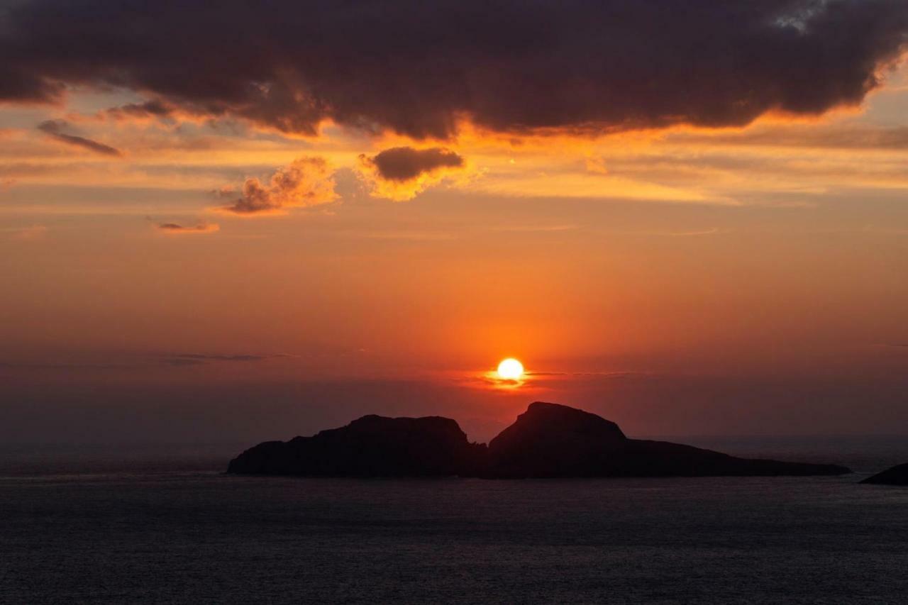 Skellig Port Accomodation - 2 Bed Apartment Portmagee Buitenkant foto