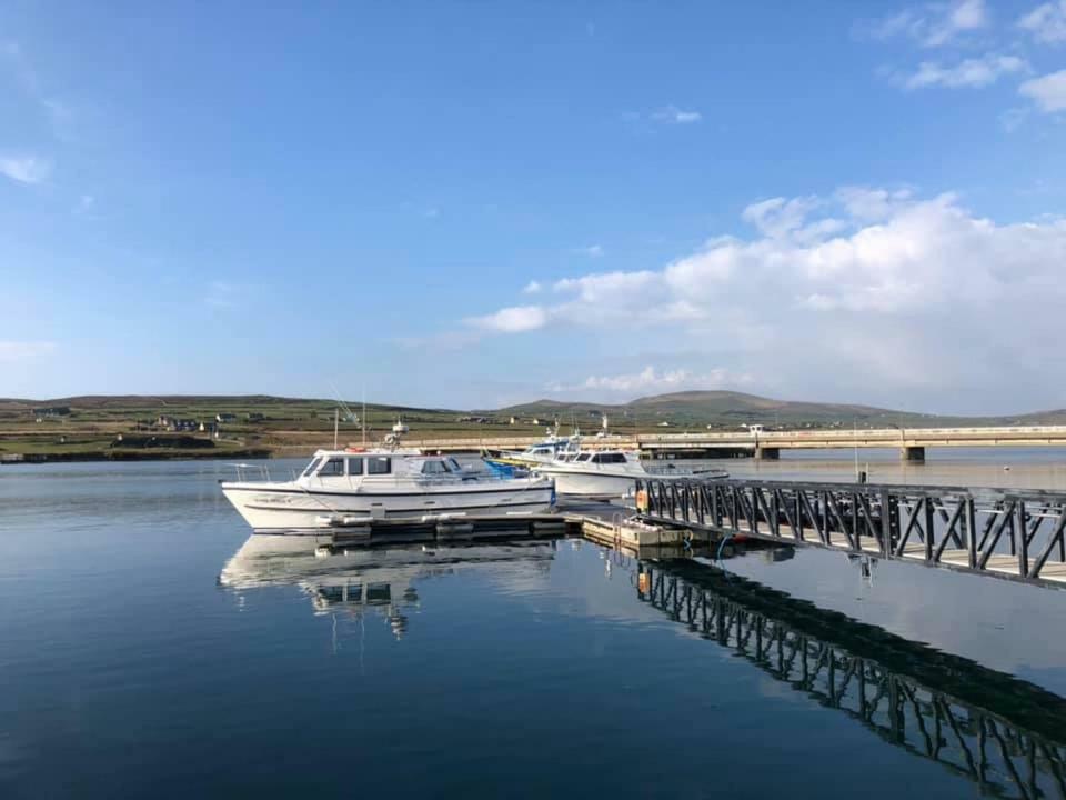 Skellig Port Accomodation - 2 Bed Apartment Portmagee Buitenkant foto