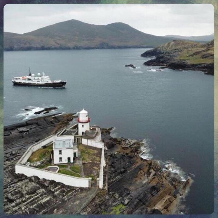 Skellig Port Accomodation - 2 Bed Apartment Portmagee Buitenkant foto